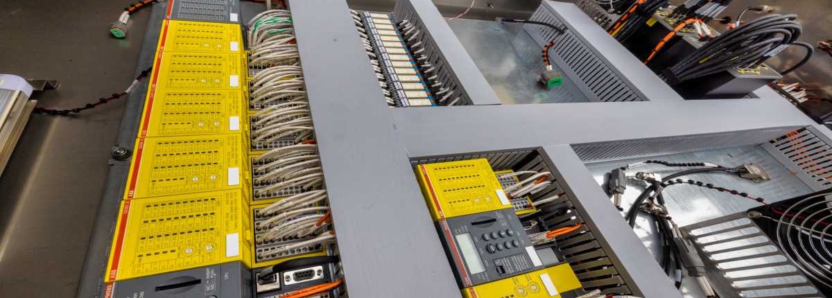 Complete Wiring custom cable and wiring for Control Panel for the Mining Industry Control panel unit showing custom cable and wiring